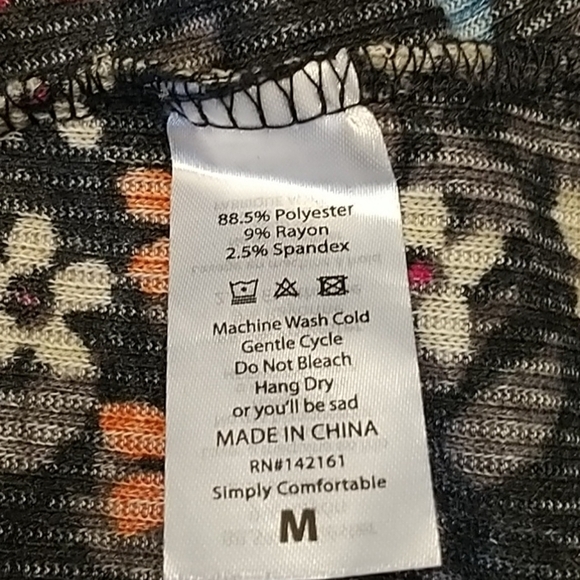 LuLaRoe Sarah Ribbed Flower Open Cardigan Duster M - Picture 8 of 8